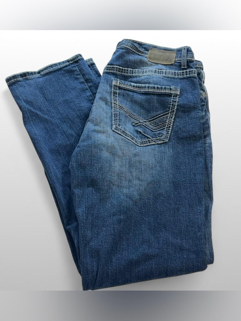 BKE Tyler Straight Leg Jeans 36x36 Mens Distressed Medium Wash Buckle Denim